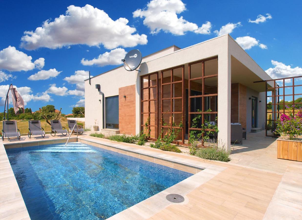 Villa Monteci 2052 Galizana Екстер'єр фото