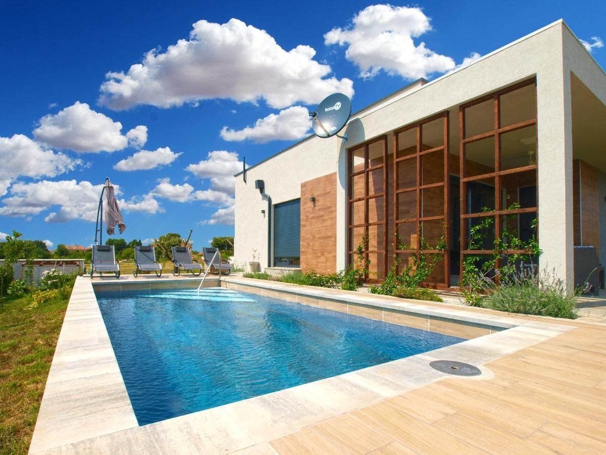 Villa Monteci 2052 Galizana Екстер'єр фото