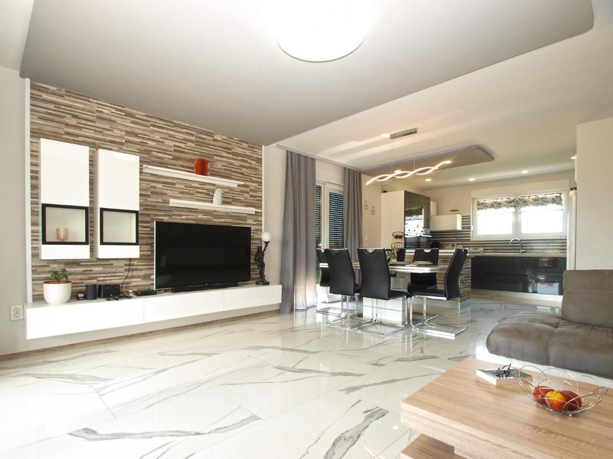 Villa Monteci 2052 Galizana Екстер'єр фото