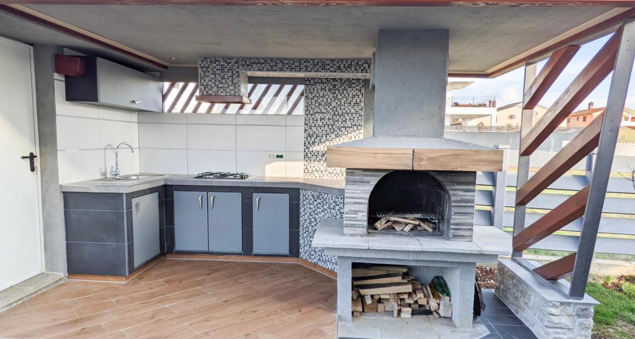 Villa Monteci 2052 Galizana Екстер'єр фото