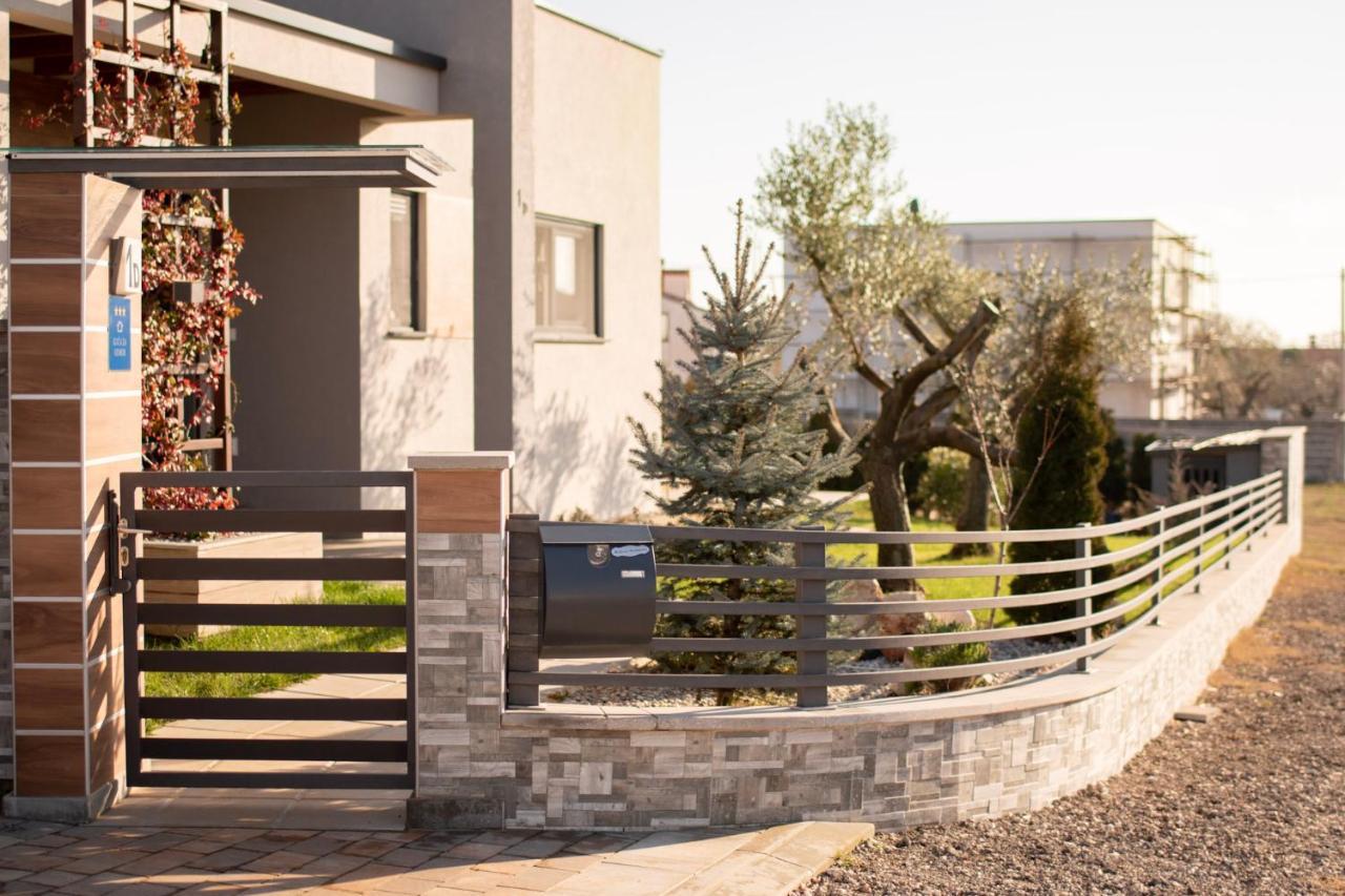 Villa Monteci 2052 Galizana Екстер'єр фото